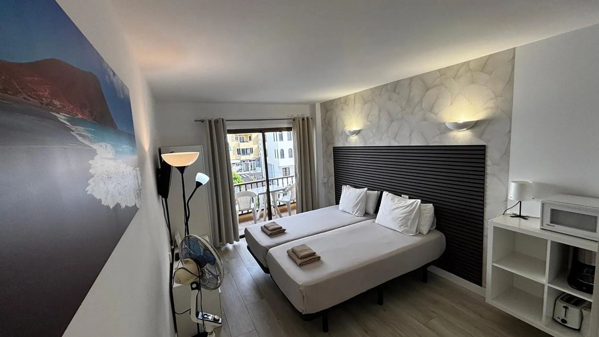 Cozy Studio In Los Cristianos Beach Free Wifi Arona  0*, Arona (Tenerife)