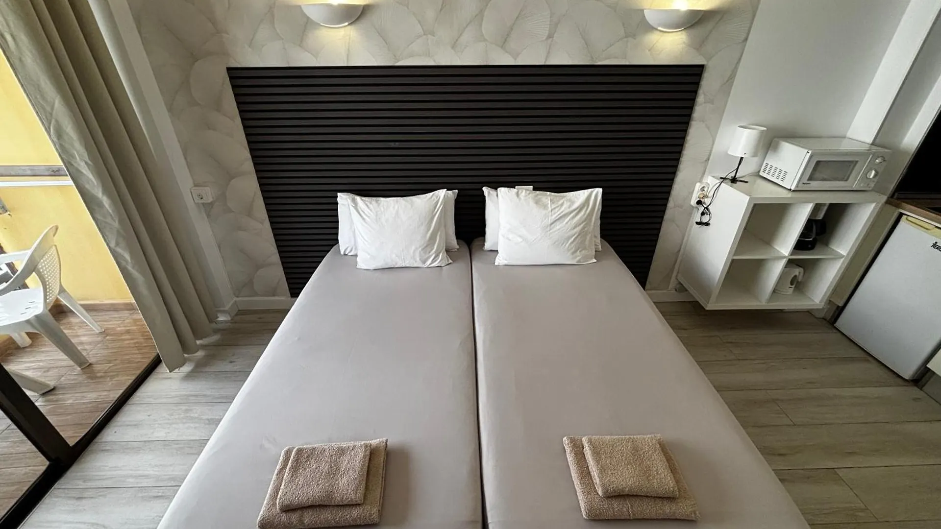 Cozy Studio In Los Cristianos Beach Free Wifi Arona